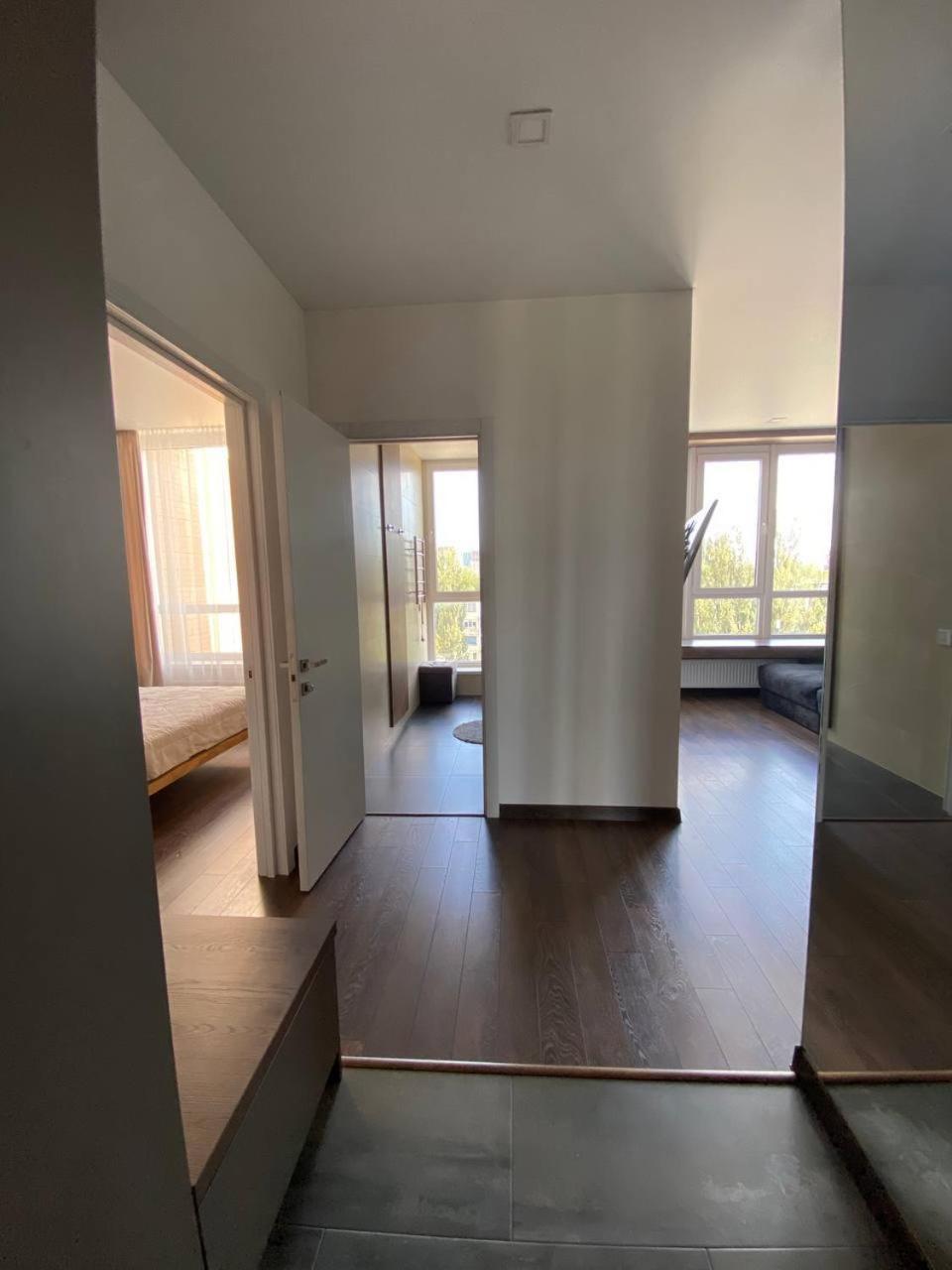 Nyvky Like Home - Apt 49 Kiev Bagian luar foto